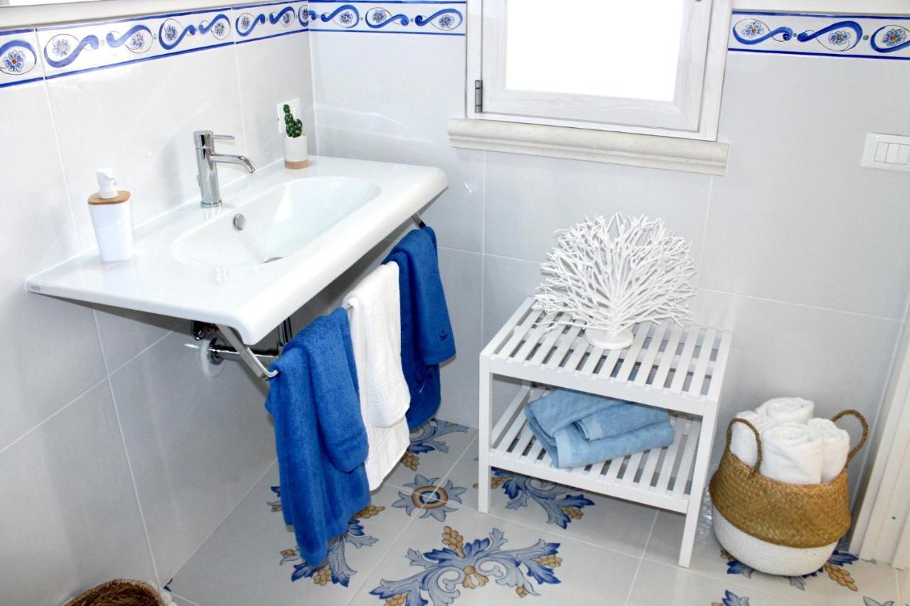 Blu Mare Suite Privata & Apartment テッラジーニ エクステリア 写真